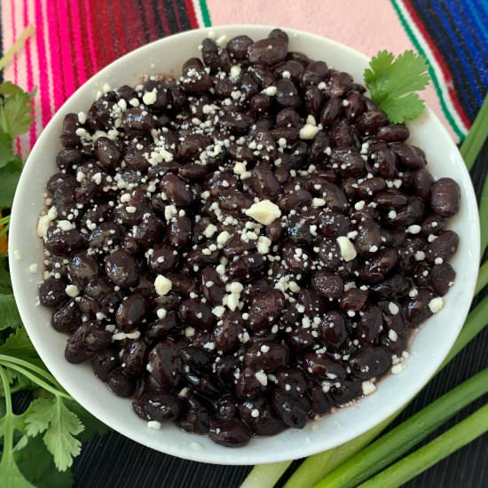 Slow Cooker Black Beans - Recipe photo by Red Fermented Grapes