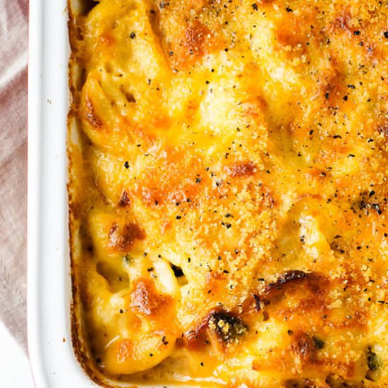 The Best Homemade Mac & Cheese - Recipe photo by Hungry Haley
