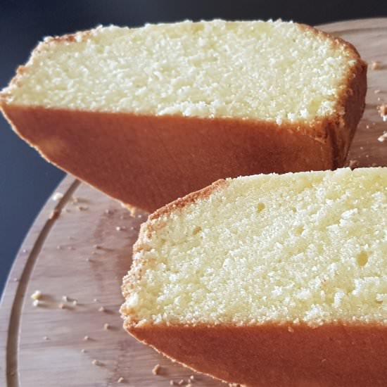 Basic Vanilla Cake - Recipe photo by Jayanthy Asokan