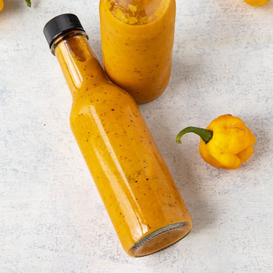 Scotch Bonnet Curry Hot Sauce - Recipe photo by ChiliPepperMadness