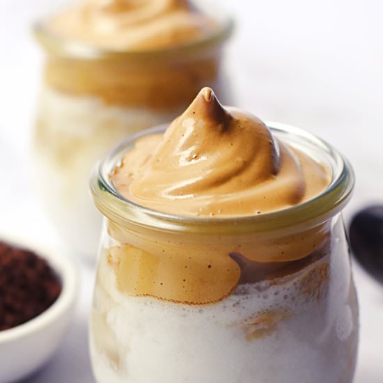 Dalgona Coffee | Vegan - Recipe photo by Elke living