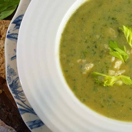 Broccoli, Stilton and Celery Soup - Recipe photo by The Frugal Flexitarian