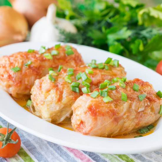 Stuffed Chinese Cabbage Leaves - Recipe photo by niftyrecipe
