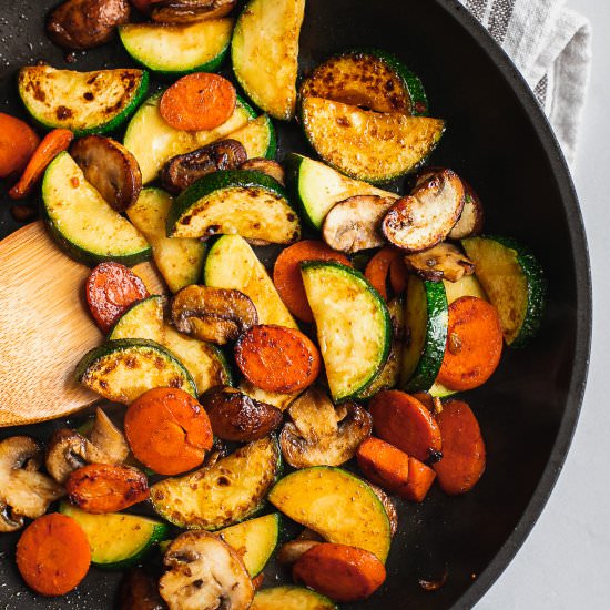 Zucchini Mushroom Stir Fry - Recipe photo by Shuangys Kitchensink