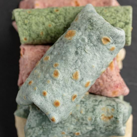 Colored Tortillas - Recipe photo by vegandollhouse