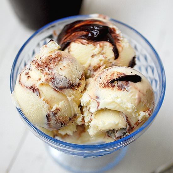 Vanilla fudge swirl ice cream - Recipe photo by evabakes