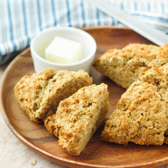 No-Yeast Oatmeal Bread - Recipe photo by MaesMenu