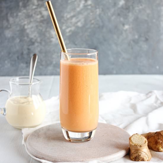 Creamy carrot and orange smoothie - Recipe photo by The Candid Kitchen