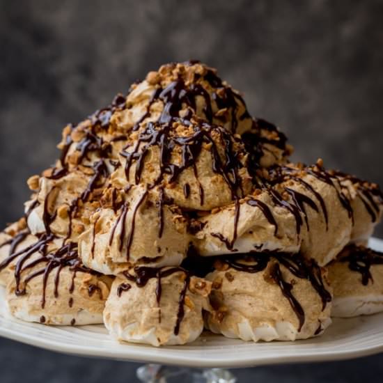 Hazelnut Meringue Cake - Recipe photo by letthebakingbegin