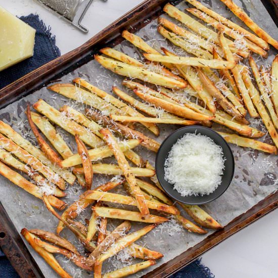 Crispy Oven Baked Fries - Recipe photo by holistic.foodie