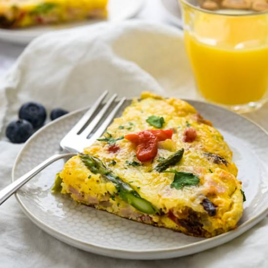 Veggie,Ham and Cheese Frittata - Recipe photo by garlic and zest