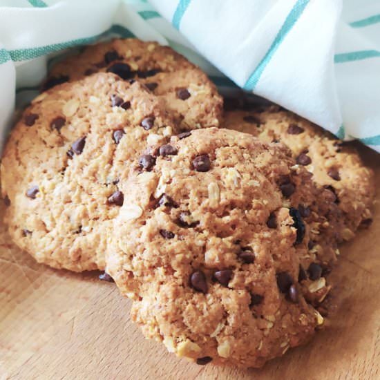 Dark Choco Sultanas & Oat Cookies - Recipe photo by Cucchiarella