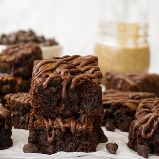 Chocolate Chip Tahini Cookie Bars - Recipe photo by Hungry Haley