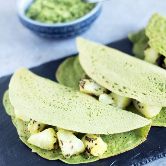 Easy spinach dosa & masala potatoes - Recipe photo by Mandy Sneaky Veg