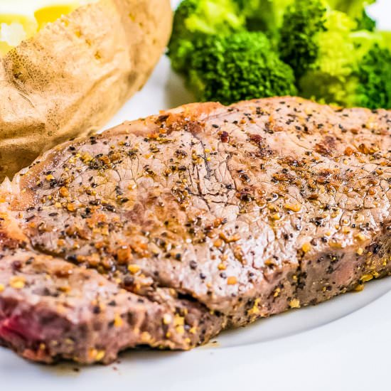 Griddle Steak - Recipe photo by julieseatsandtreats
