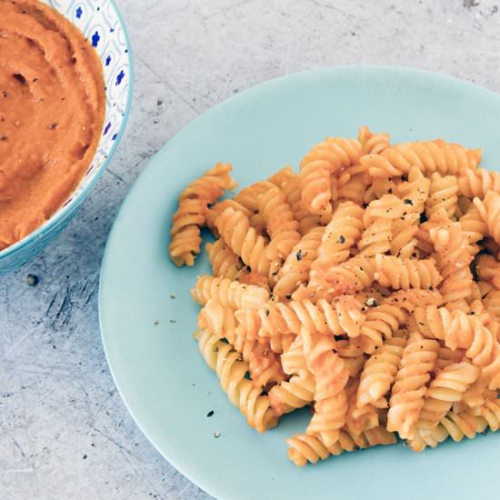 Easy roasted carrot pasta sauce - Recipe photo by Mandy Sneaky Veg