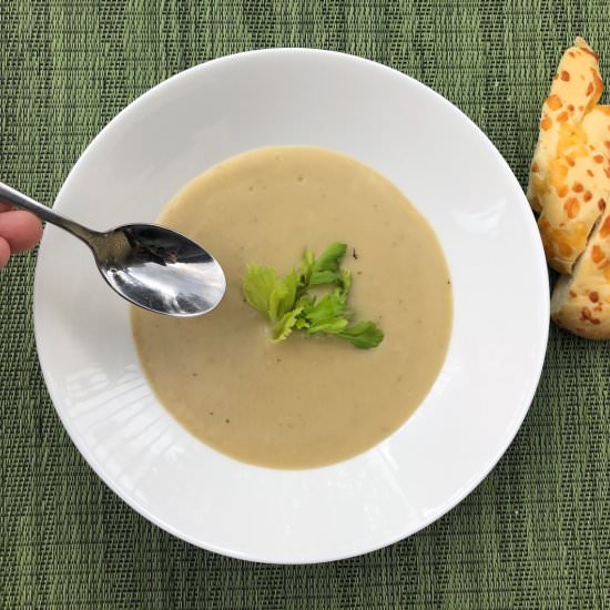 Potato Leek Soup - Recipe photo by Platein28