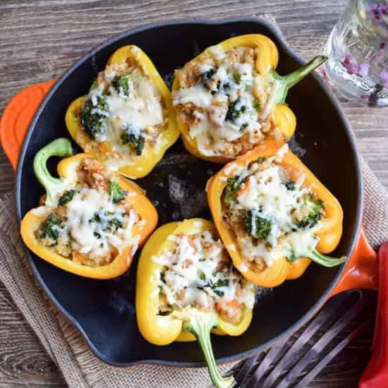 Quinoa Stuffed Peppers Broccoli - Recipe photo by Seasonal Cravings
