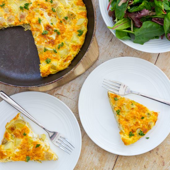 Easy Spanish Omelette (no flip) - Recipe photo by easypeasyfoodie