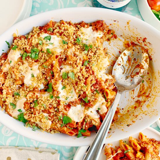 Chicken Parm Pasta Bake - Recipe photo by Theyummymuffin