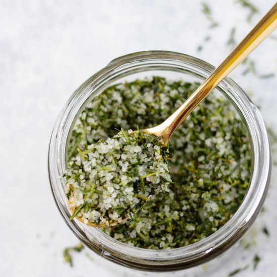 DIY Garden Herb Salt - Recipe photo by Alifedelicious