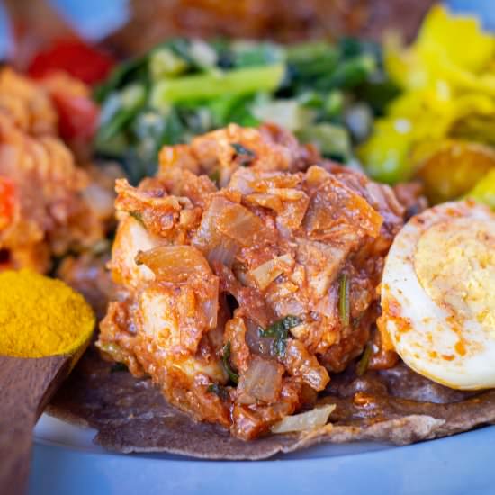 Doro Wot (Ethiopian Chicken Stew) - Recipe photo by GradFood