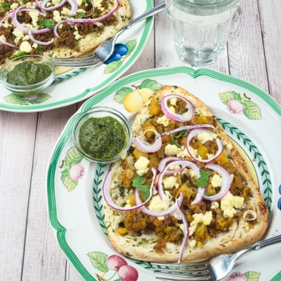 Naan Pizza - Recipe photo by MyIndianStove