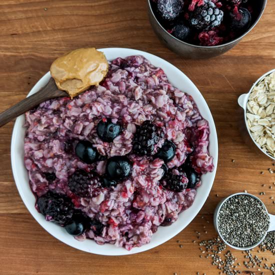 Very Berry Oatmeal - Recipe photo by heartypalate