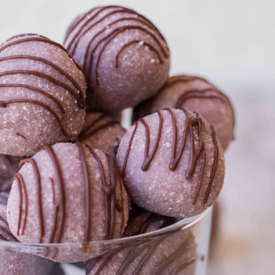 No-bake raspberry Coconut Balls - Recipe photo by lifestyleofafoodie
