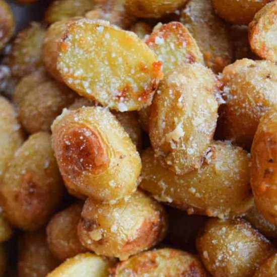 Roasted Mini Potatoes - Recipe photo by Seasonal Cravings