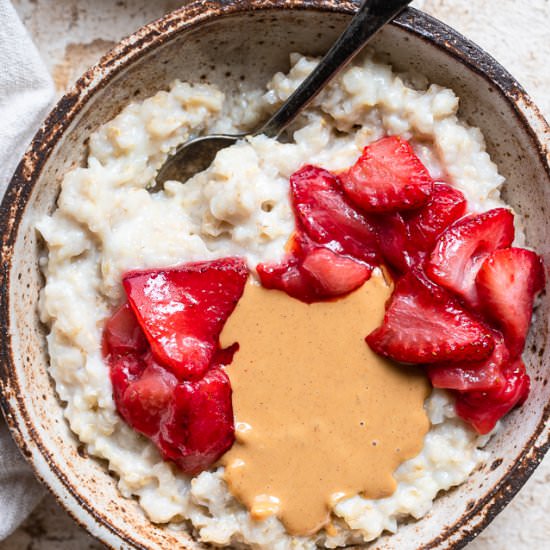 Cauliflower Protein Oats - Recipe photo by foodfaithfitness