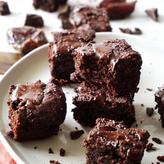 The Best Vegan Brownies - Recipe photo by Hungry Haley