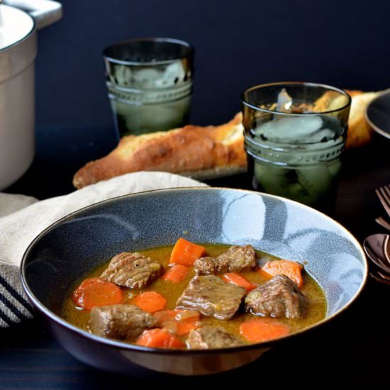 Beef stew with sherry sauce - Recipe photo by mama ia blog