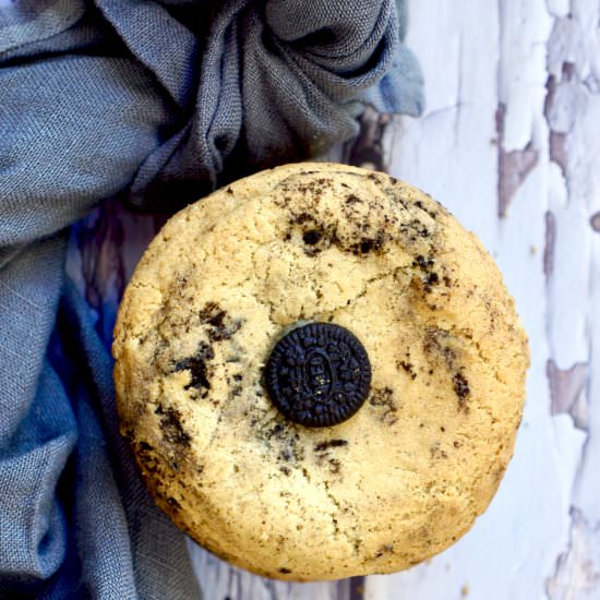 Cookies N' Cream "Oreo" Cookies - Recipe photo by simmerandsauce