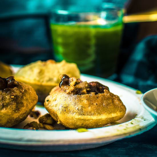 Complete Pani Puri – Gol Gappe - Recipe photo by Anu@MyGingerGarlicKitchen