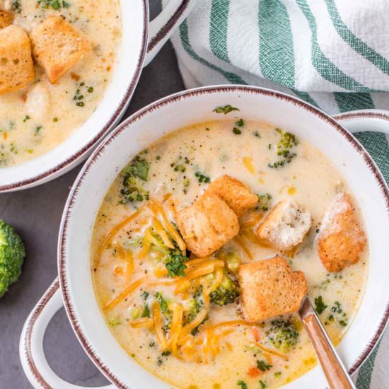 Broccoli Cheddar Soup - Recipe photo by ValentinasCorner
