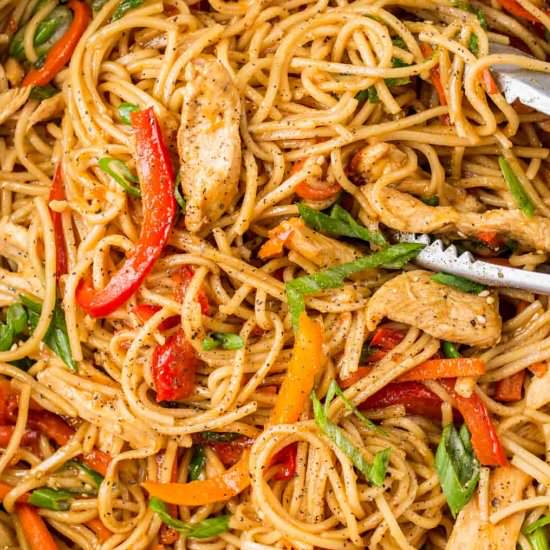 Chicken Lo Mein - Recipe photo by ValentinasCorner