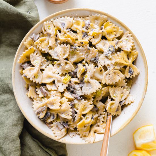 Creamy Bow Tie Pasta - Recipe photo by Mealswithmaggie