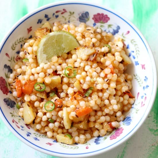 Sabudana/ Sago Kichadi (pulav) - Recipe photo by merrytummy