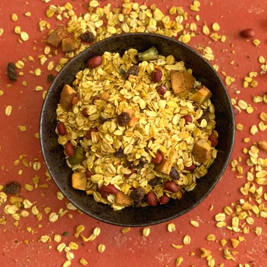 Oats Chivda | Spicy Oats Trail Mix - Recipe photo by cookwithrenu