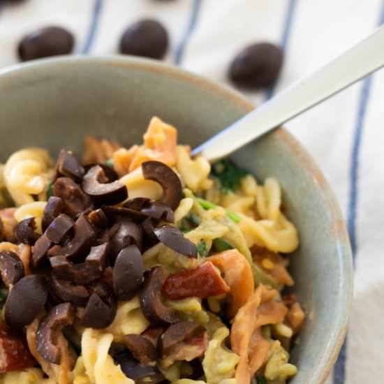 One Pot Vegan Hummus Pasta - Recipe photo by alwaysusebutter