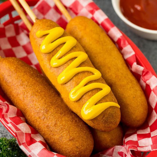 Corn Dogs - Recipe photo by dinneratthezoo