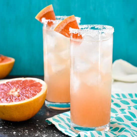 Salty Dog Cocktail - Recipe photo by stressbaking