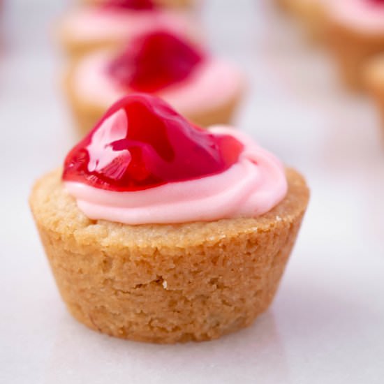 Mini Cherry Pies - Recipe photo by thefairytalebakeshop