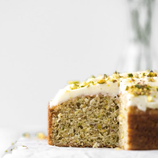 lemon pistachio cake - Recipe photo by withspice