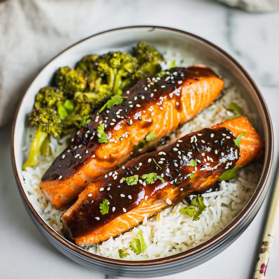 Crispy Teriyaki Glazed Salmon - Recipe photo by Shuangys Kitchensink