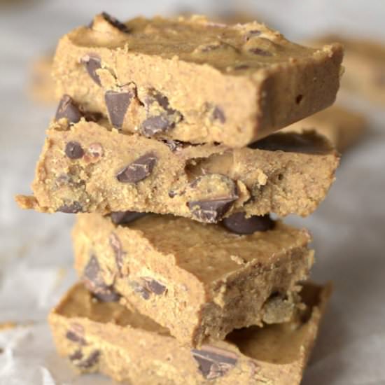 5 Ingredient Cooke Dough Fudge - Recipe photo by Athletic Avocado