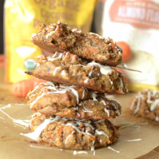 Healthy Carrot Cake Muffin Tops - Recipe photo by Athletic Avocado
