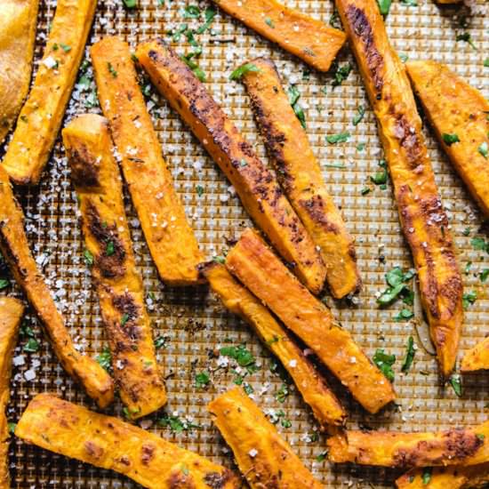 Baked Sweet Potato Fries - Recipe photo by Mealswithmaggie