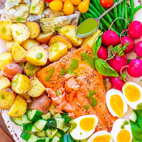 Salmon Niçoise Salad - Recipe photo by Averie